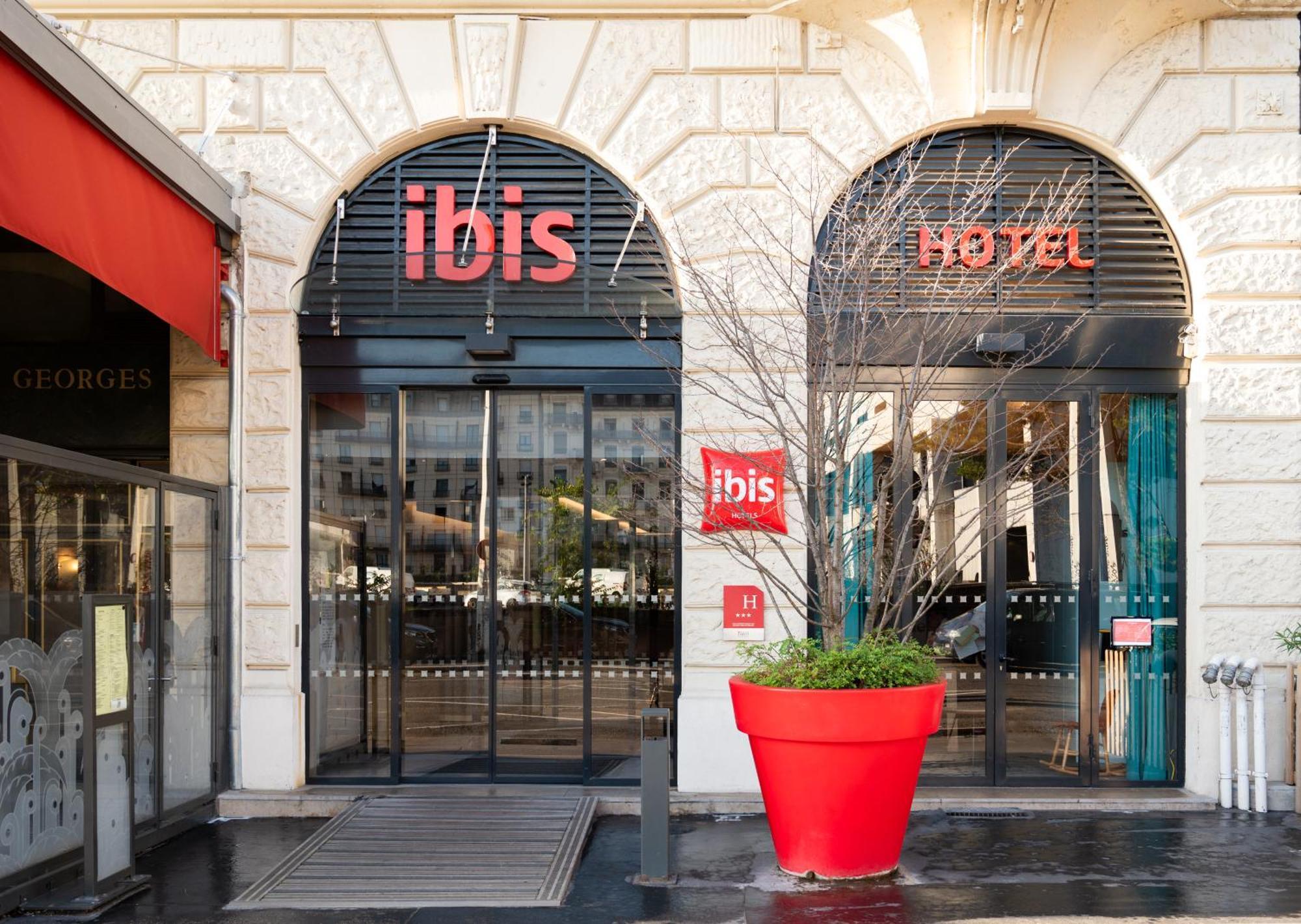 Ibis Lyon Centre Perrache Hotel Exterior photo